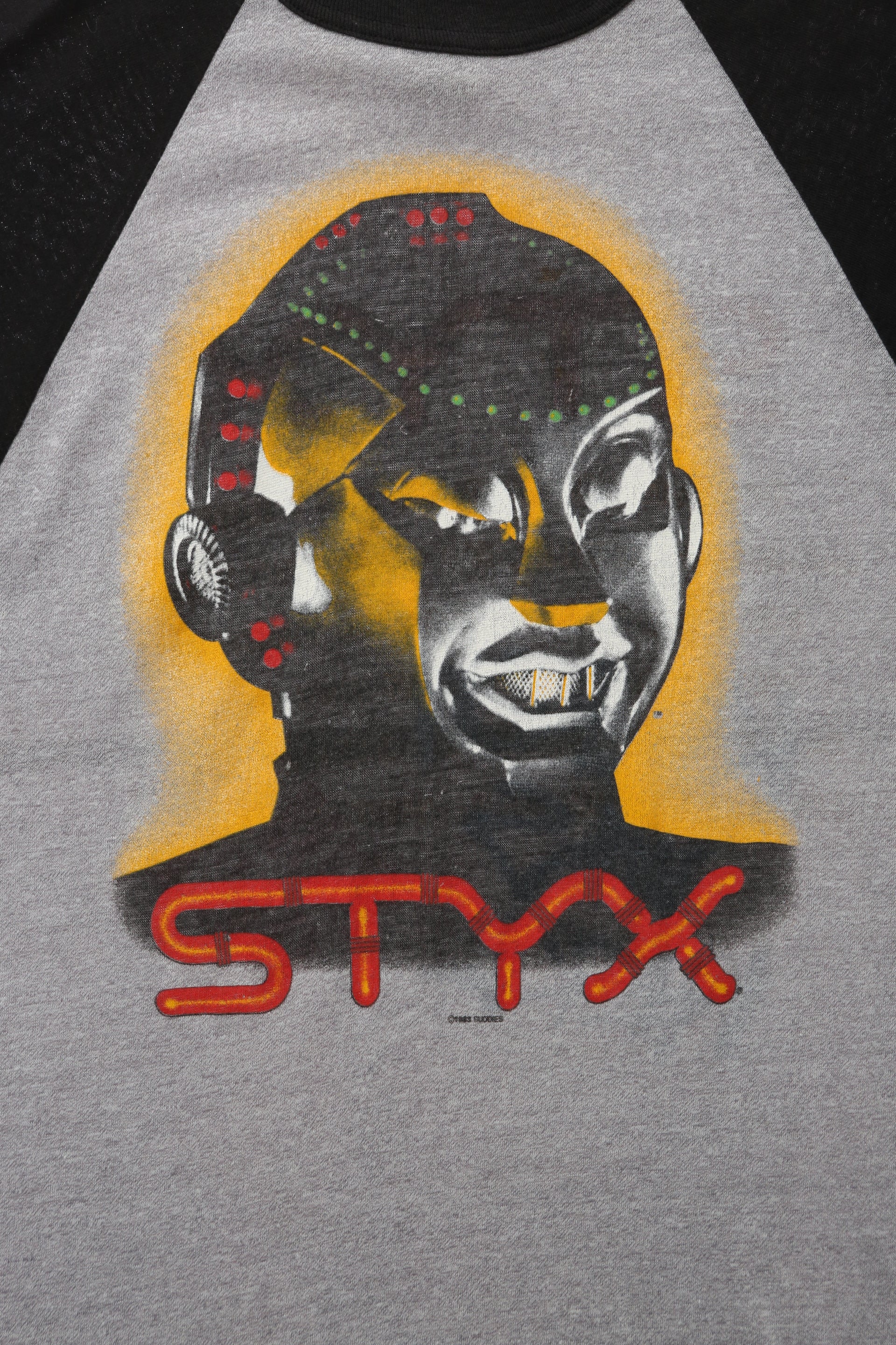 1983 Vintage Styx "Kilroy Was Here Raglan" T-shirt