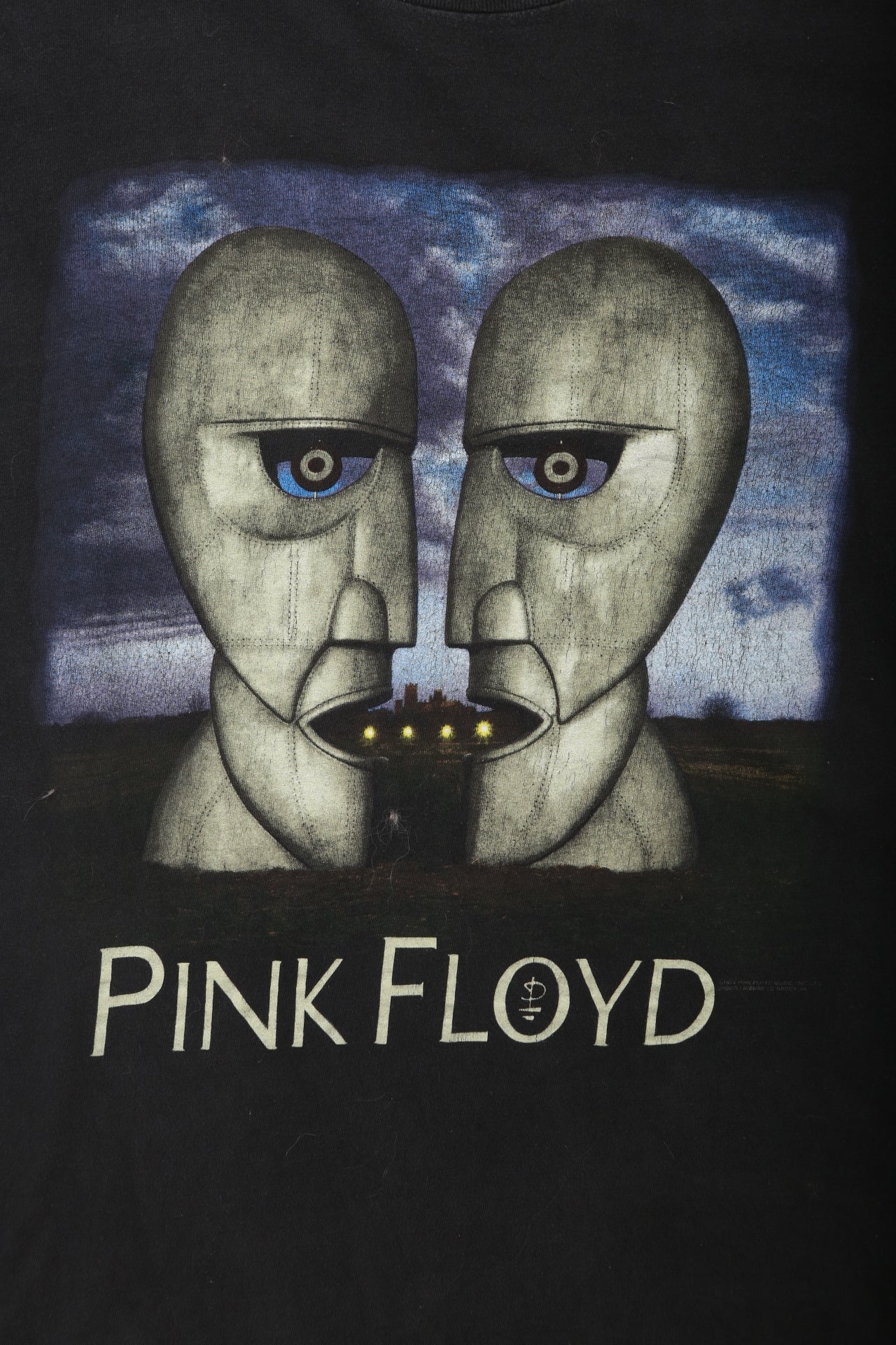 Vintage 1994 Pink Floyd "The Division Bell" Tour T-Shirt
