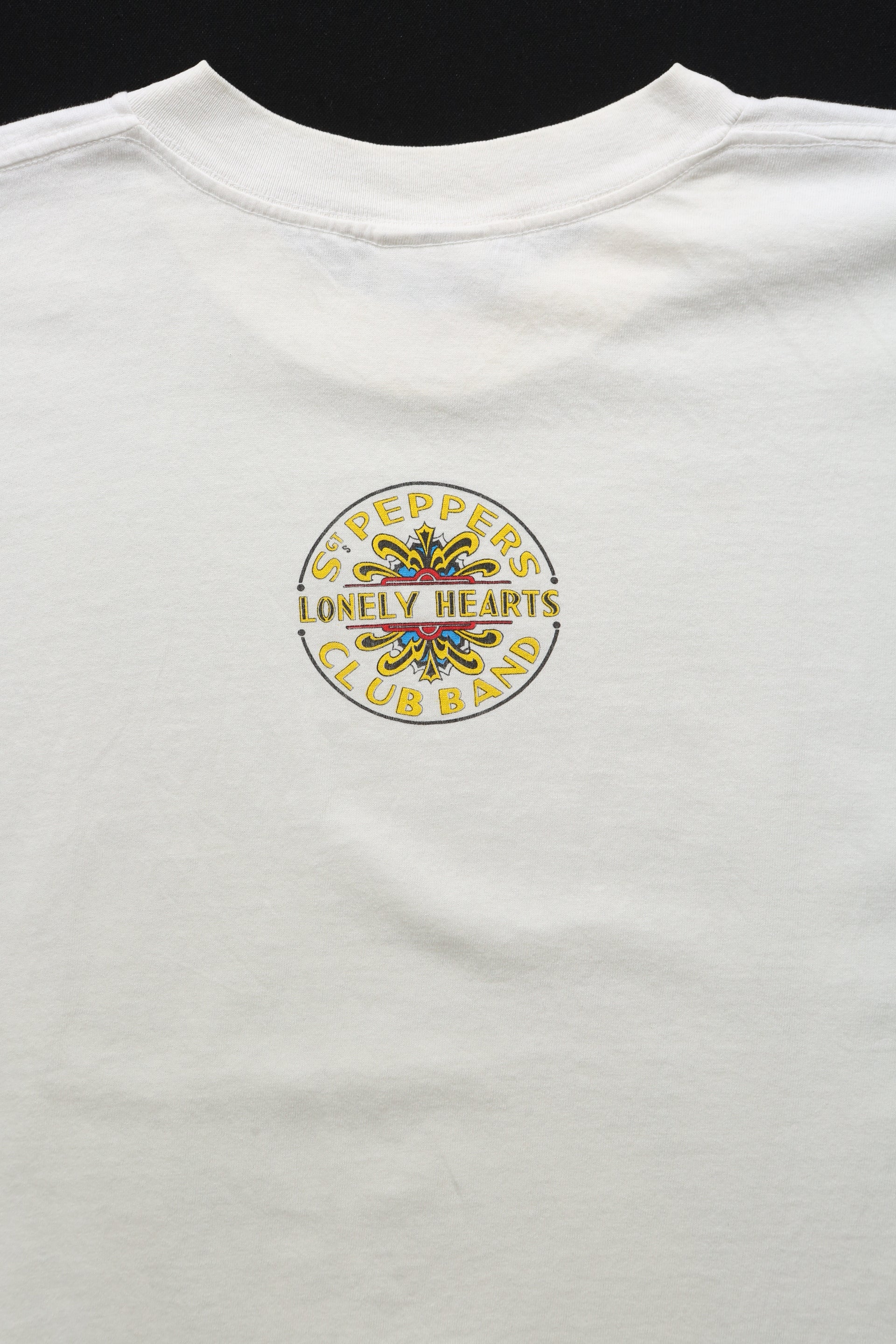 1996 The Beatles SGT Pepper Graphic T-shirt
